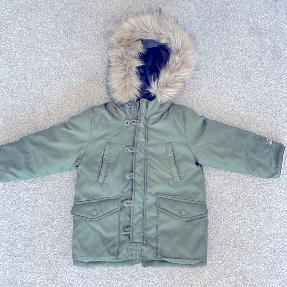 Gap kids winter jacket with hood
